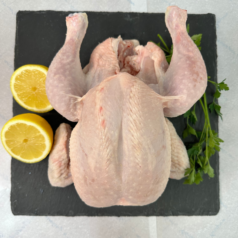 Pollo entero (2Kg aprox)